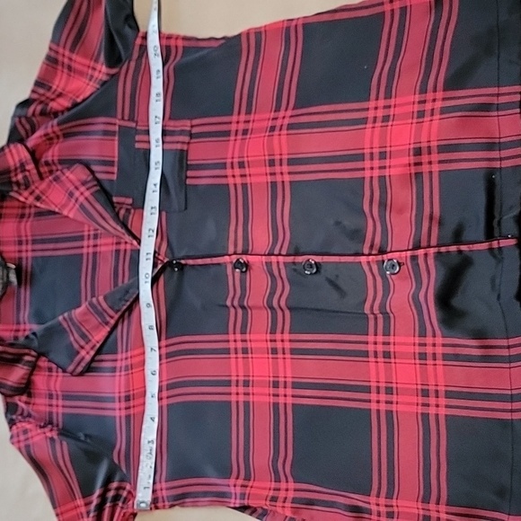 House of Harlow 1960 Size M Black & Red Plaid Silky Button Up Sleep Shirt, EUC - Picture 6 of 11